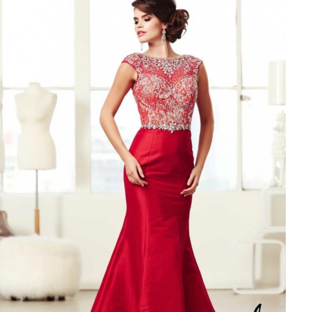Mac Duggal 82066M red mermaid dress